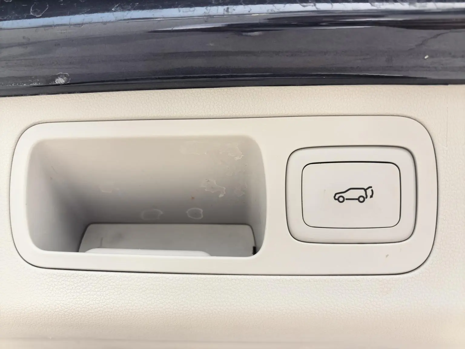 Roewe iMAX8 2021 400TGI Supreme Series Supreme