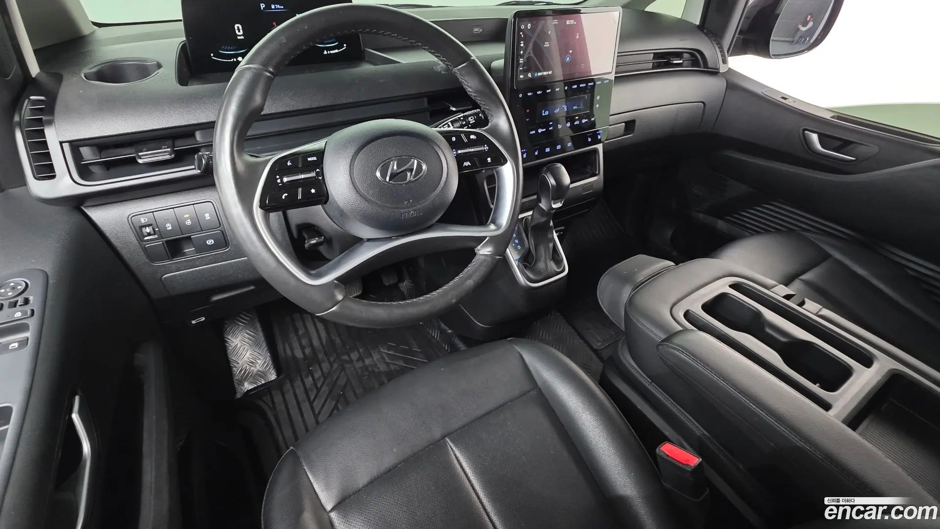 Hyundai Staria L3.5 Cargo 3-Seater