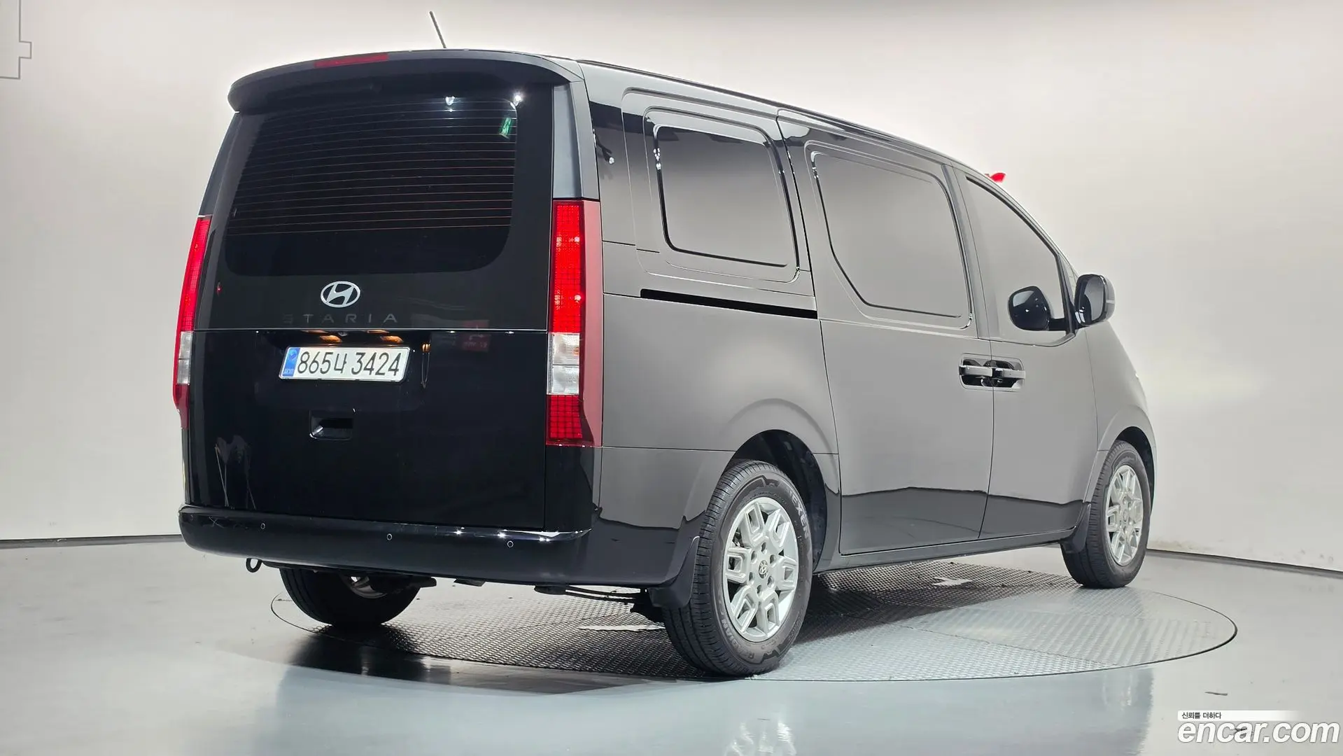 Hyundai Staria L3.5 Cargo 3-Seater