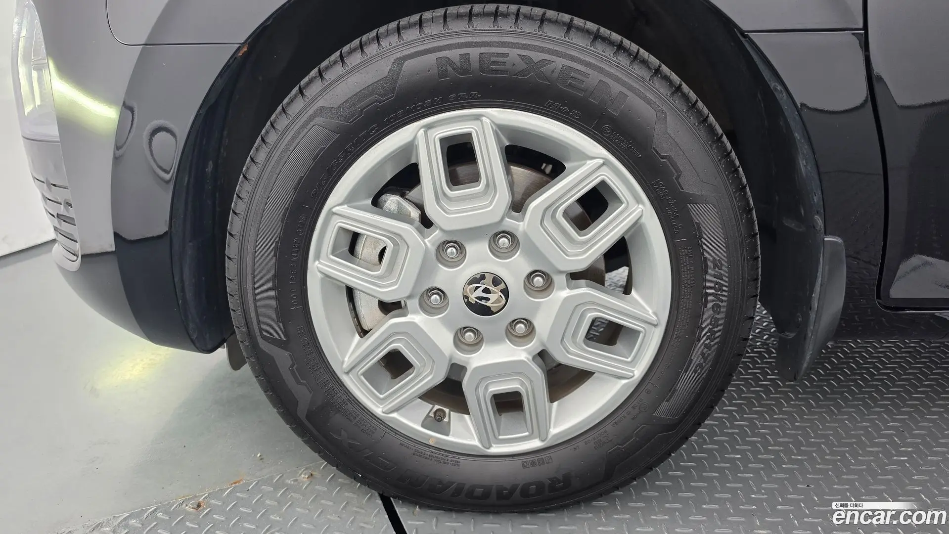 Hyundai Staria L3.5 Cargo 3-Seater