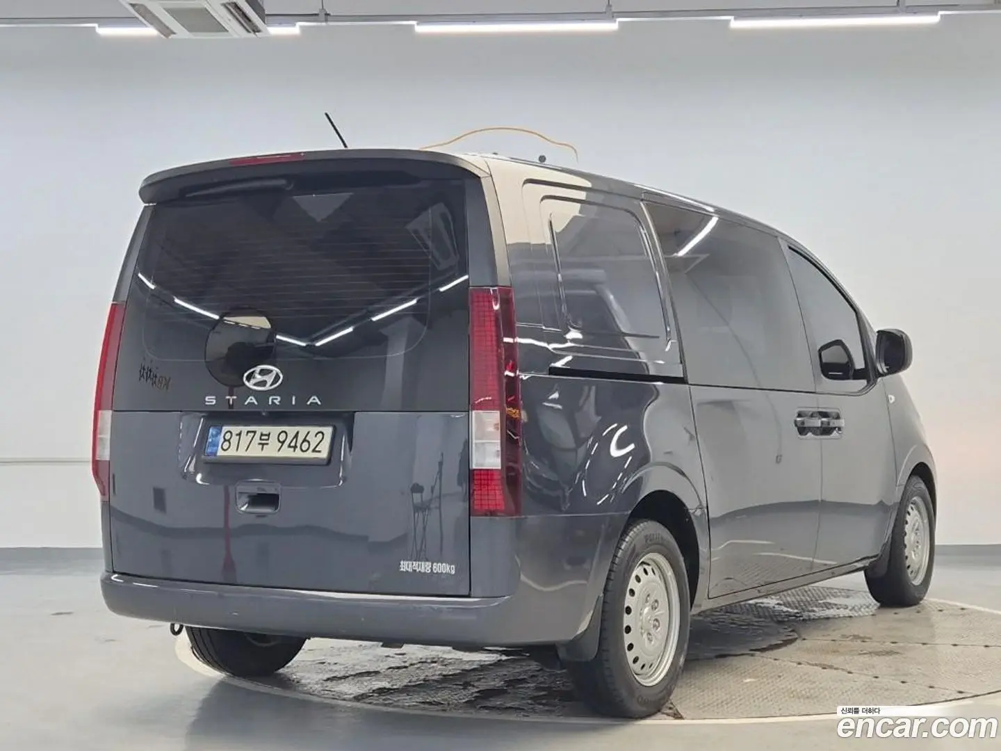 Hyundai Staria Cargo 5-Seater 2022
