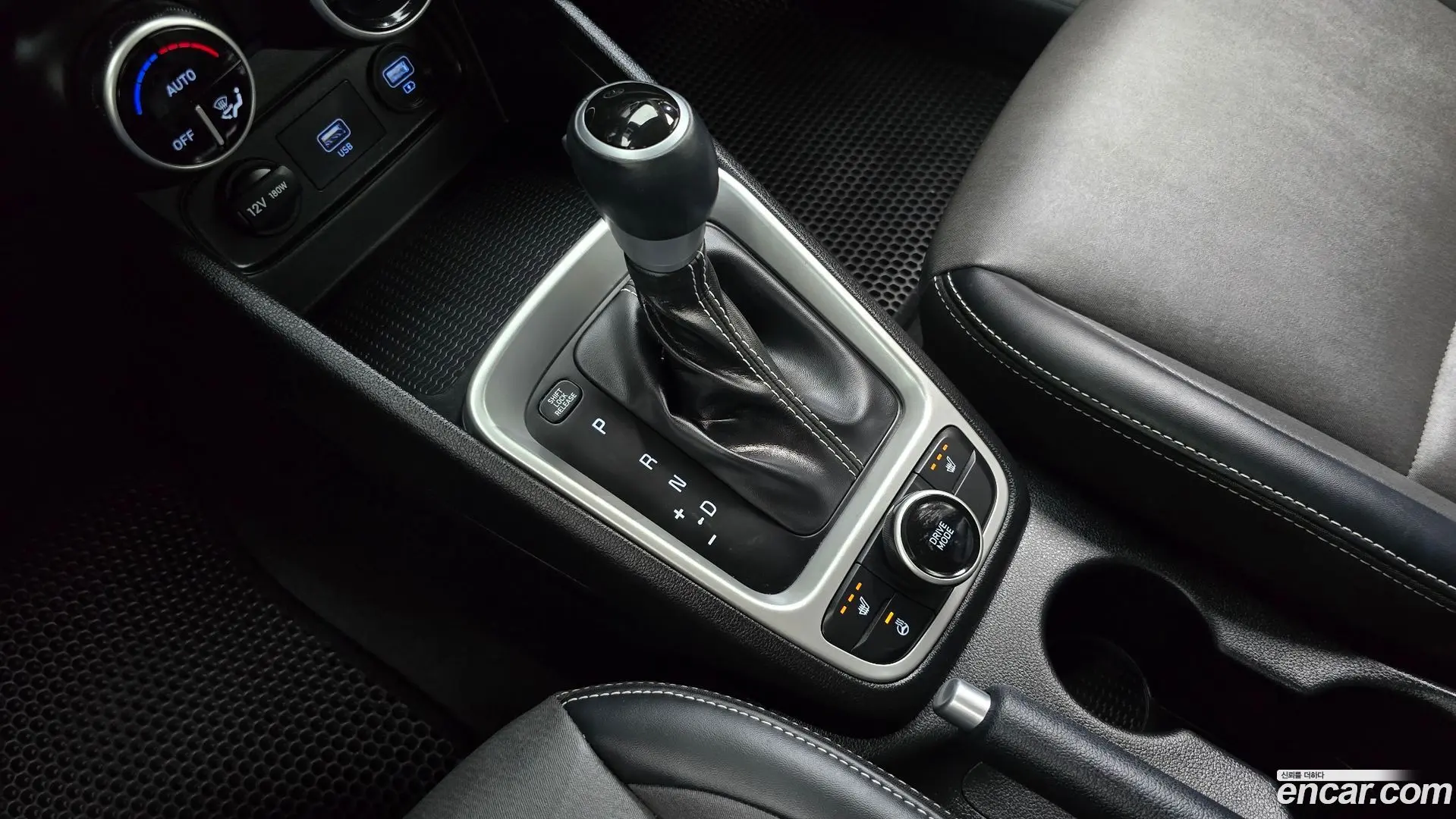 Hyundai Venue 1.6 Modern 2019