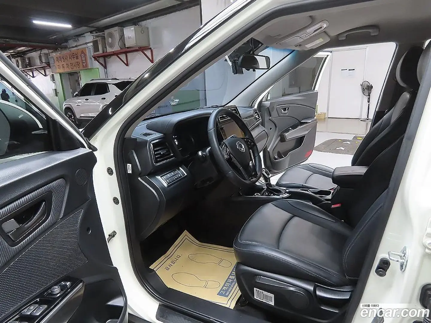 KG Mobility TIBOLI Gasoline 1.5 2WD 2019
