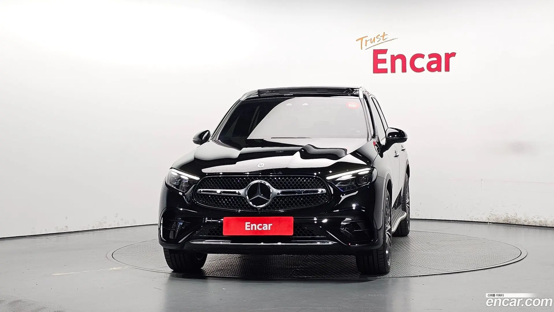 Mercedes-Benz GLC-Class GLC300 4MATIC AMG Line