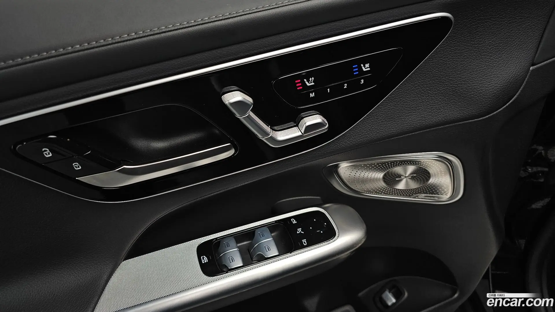 Mercedes-Benz GLC-Class GLC300 4MATIC AMG Line