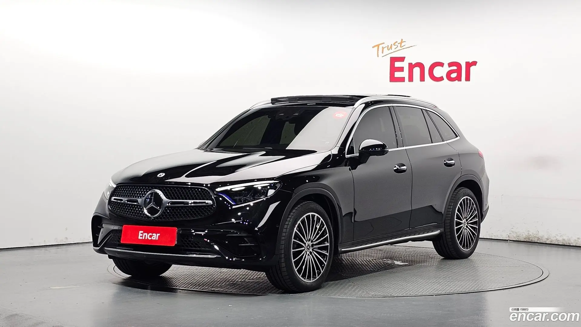 Mercedes-Benz GLC-Class GLC300 4MATIC AMG Line