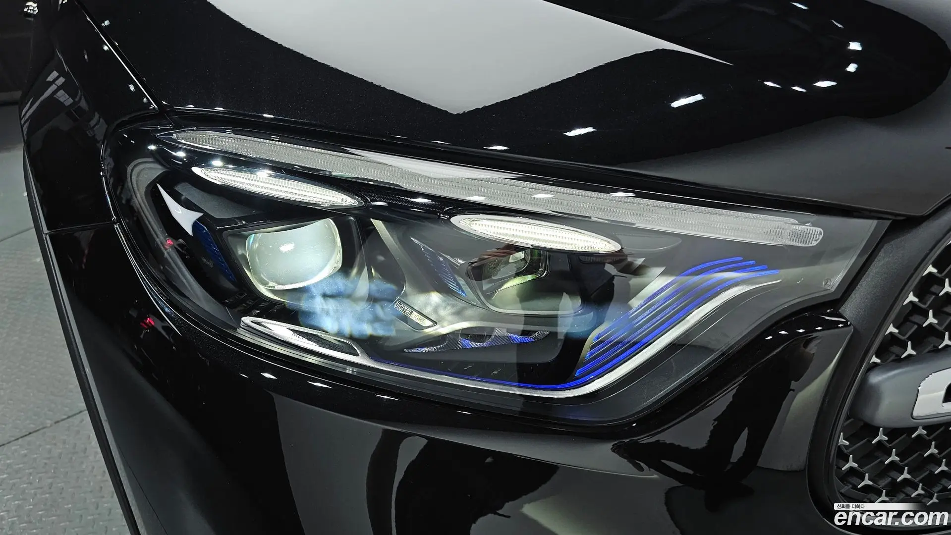 Mercedes-Benz GLC-Class GLC300 4MATIC AMG Line