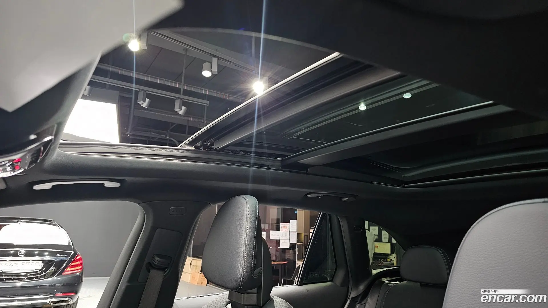 Mercedes-Benz GLC-Class GLC300 4MATIC AMG Line