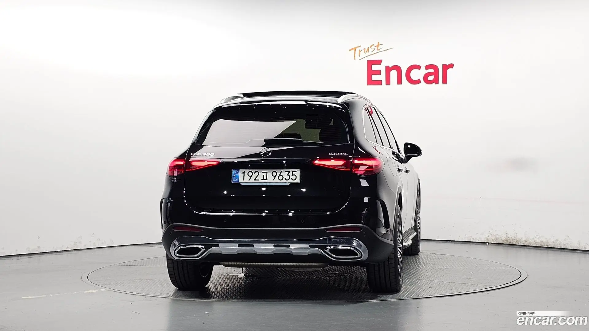 Mercedes-Benz GLC-Class GLC300 4MATIC AMG Line