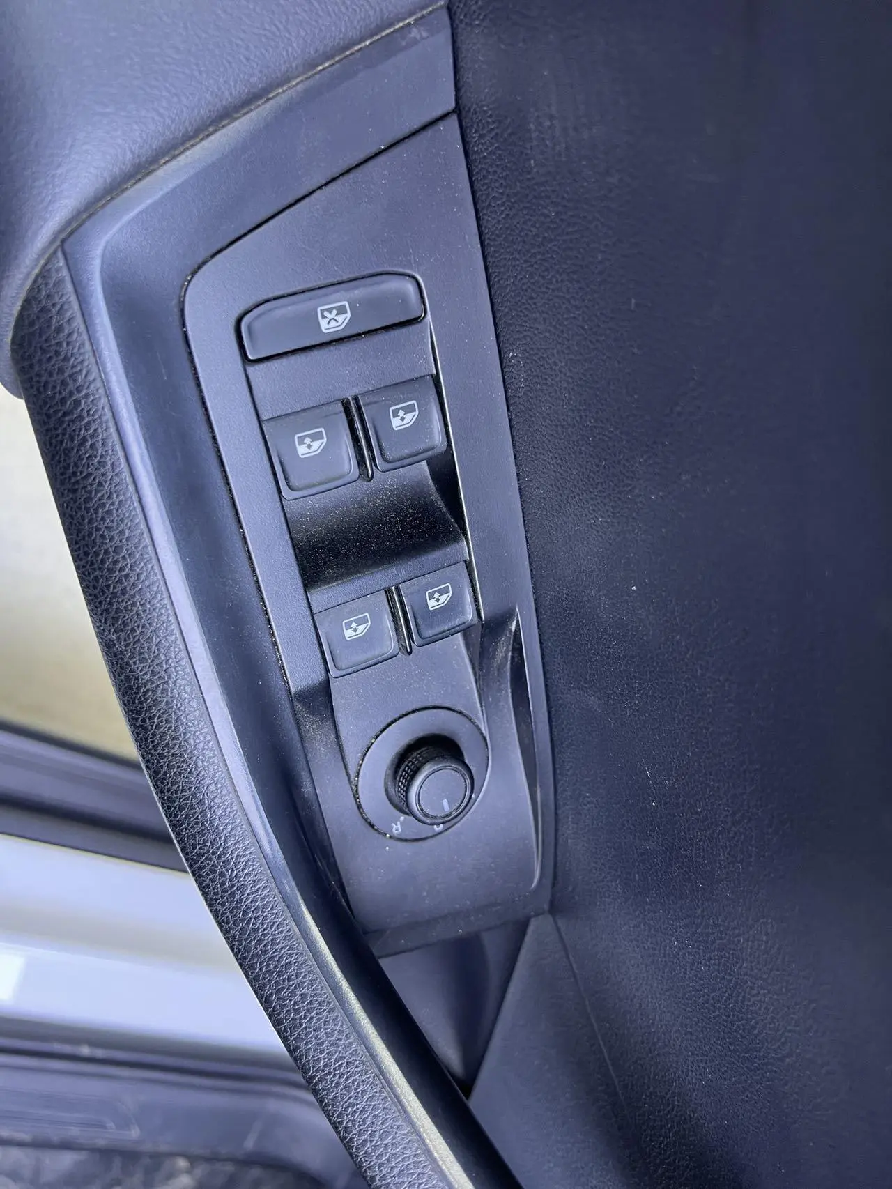 Skoda 2023 1.5L Auto