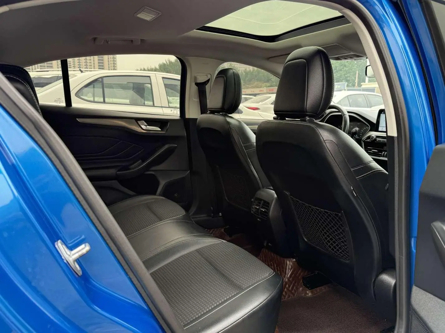 Ford Focus 2019 Hatchback EcoBoost 180 Auto
