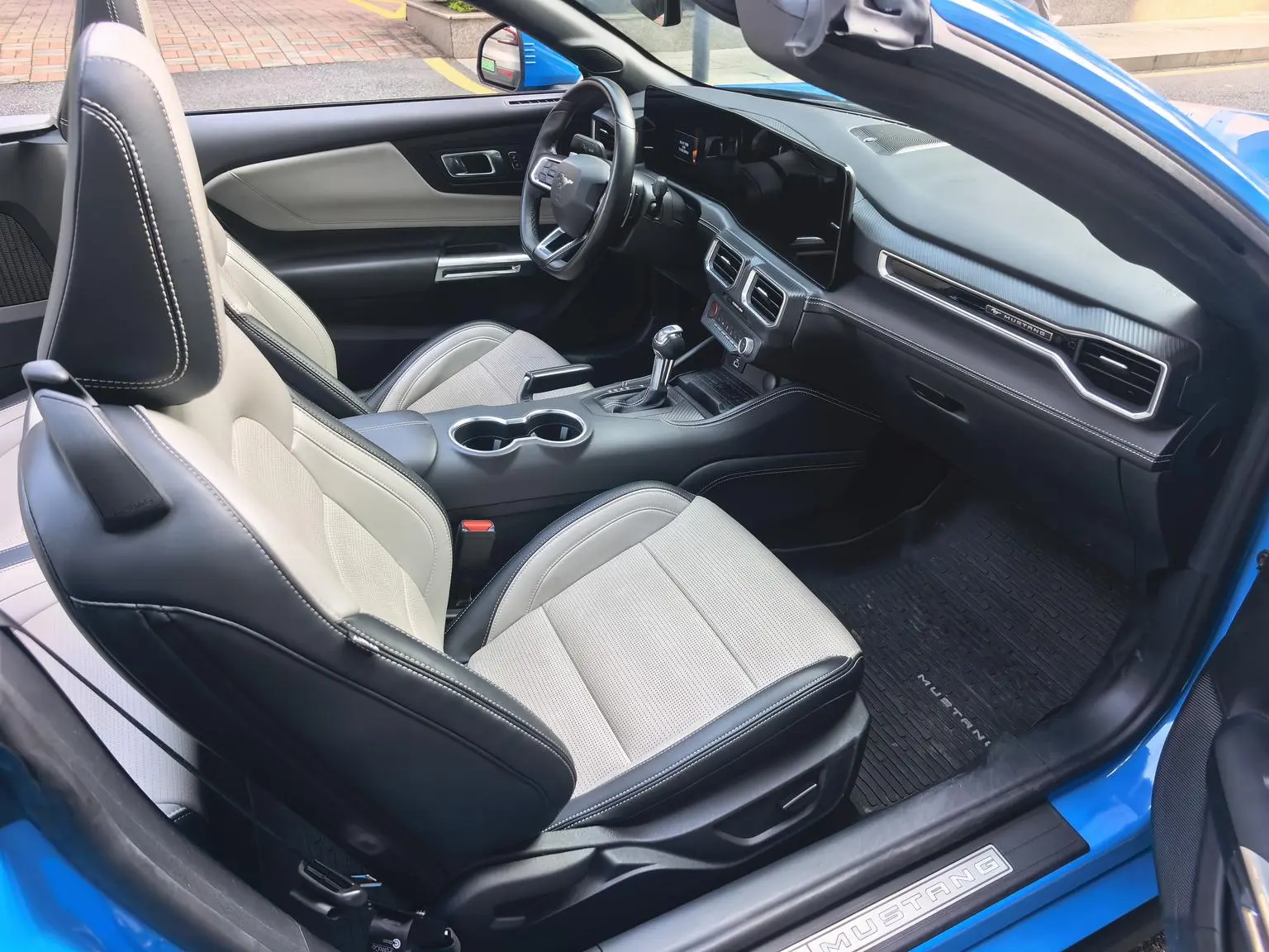 Ford Mustang 2024 2.3T EcoBoost Sport