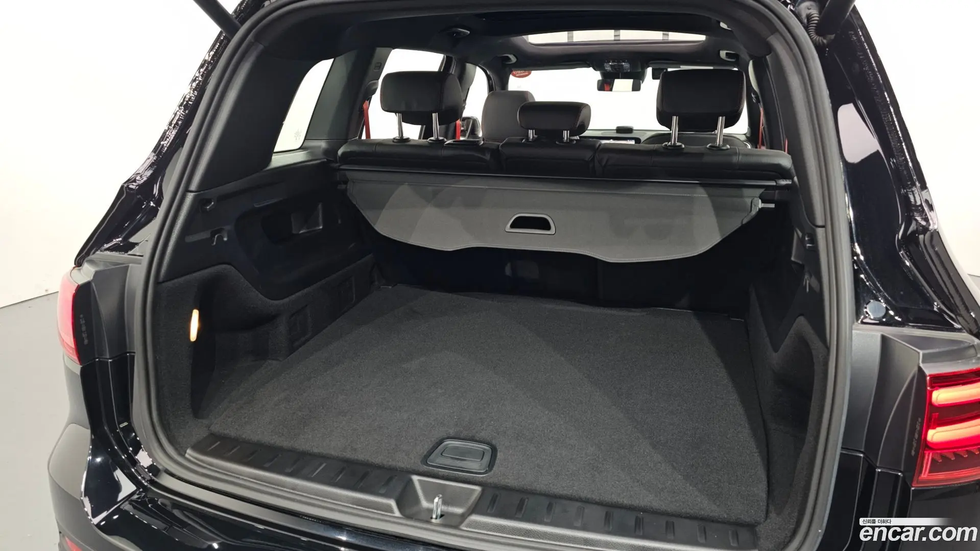 Mercedes-Benz GLB-Class AMG GLB35 4MATIC 2023