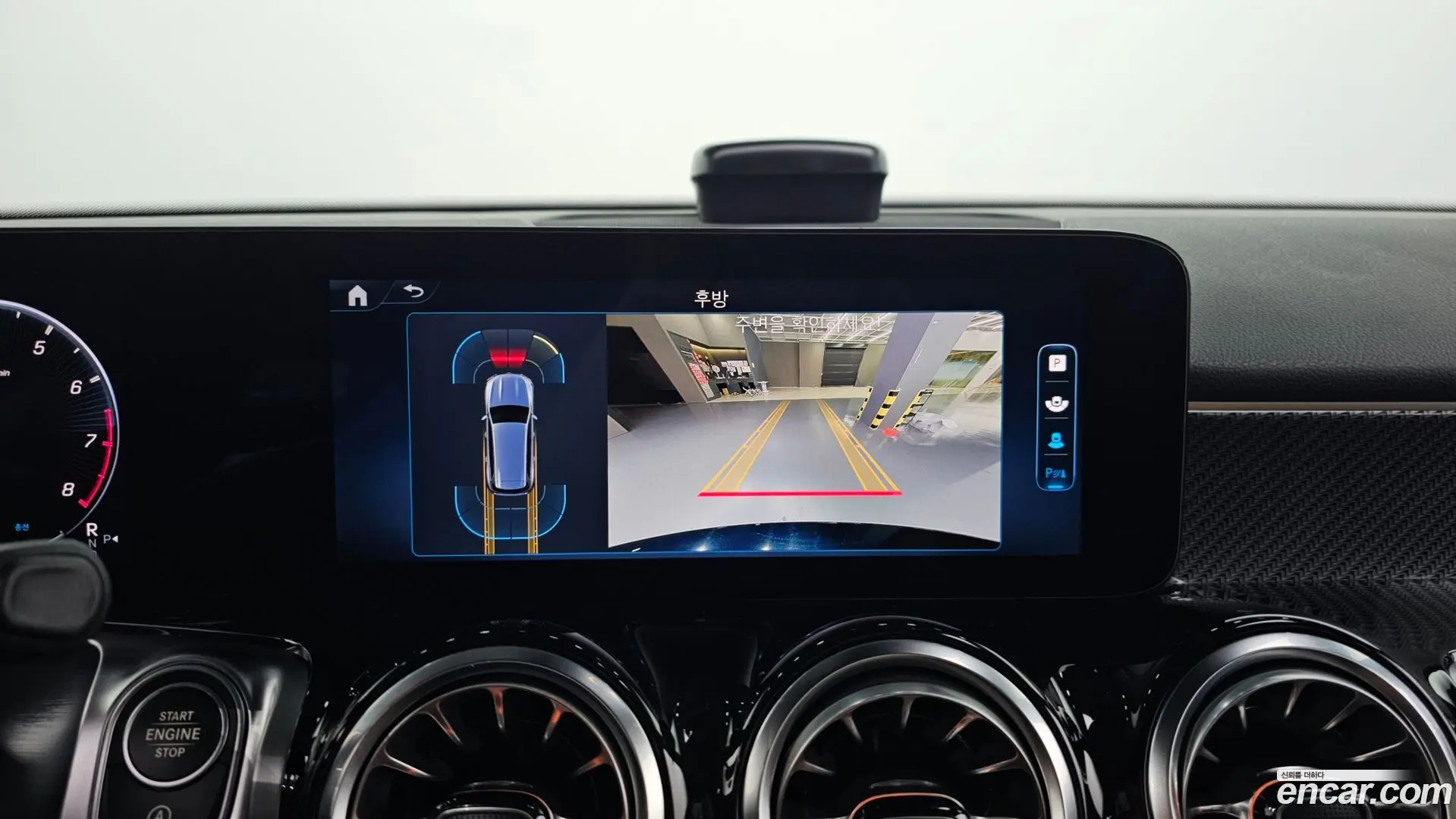 Mercedes-Benz GLB-Class AMG GLB35 4MATIC 2023