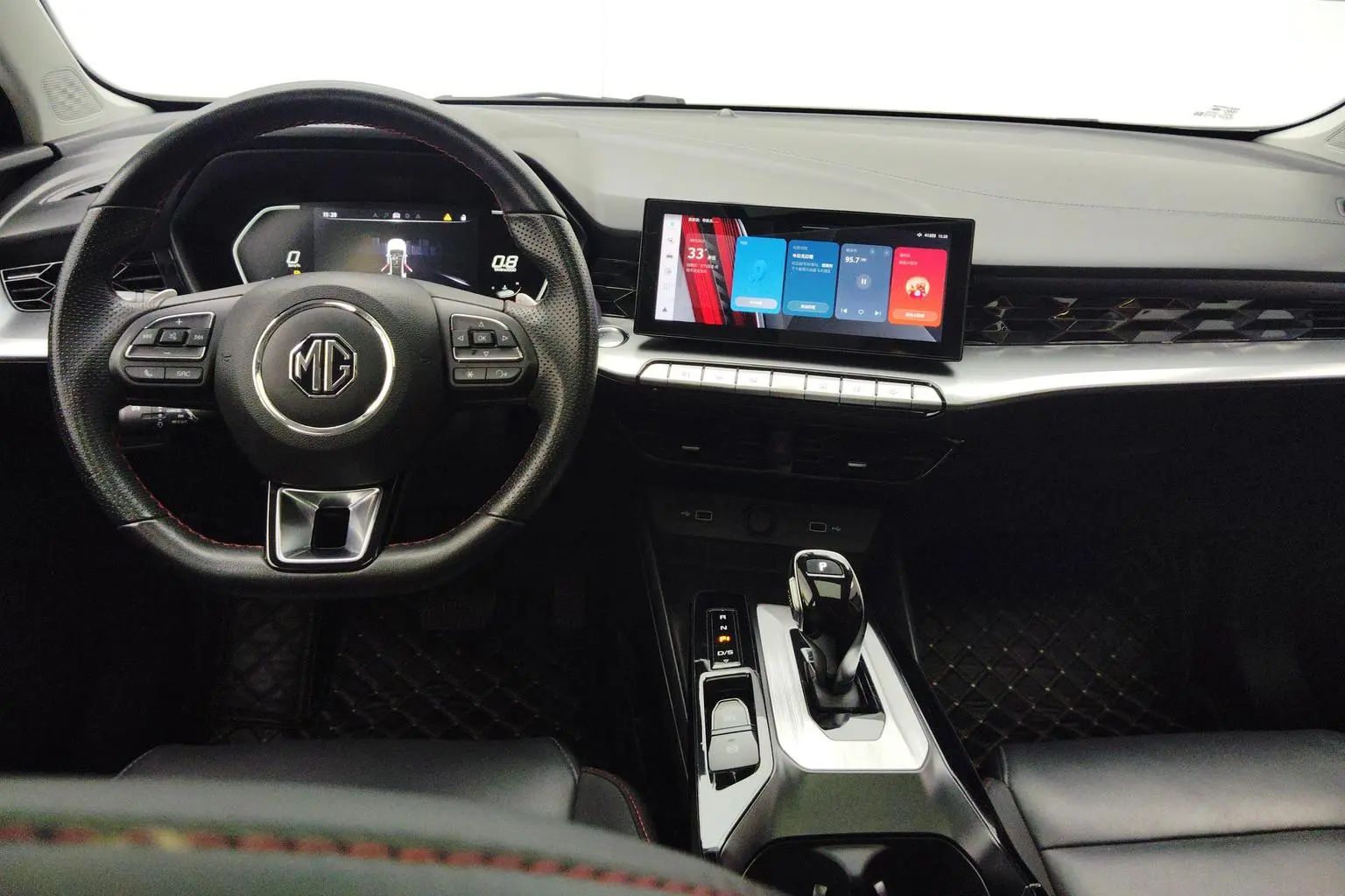 MG MG5 2022 300TGI DCT