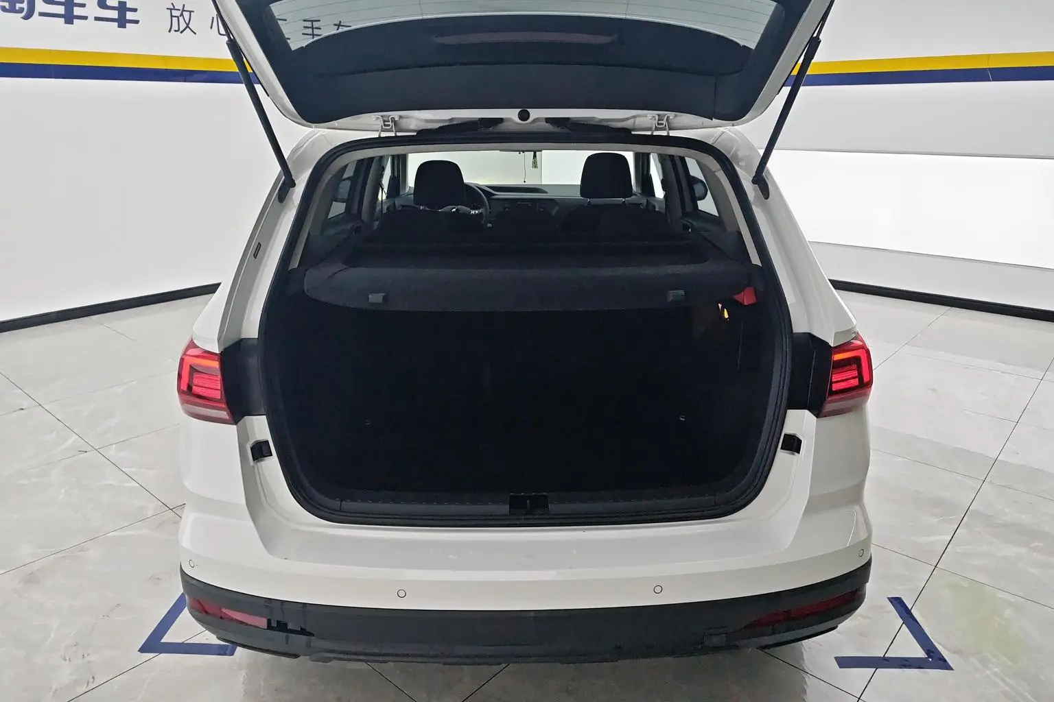 Volkswagen Tharu 2020 280TSI 2WD Fashion China VI