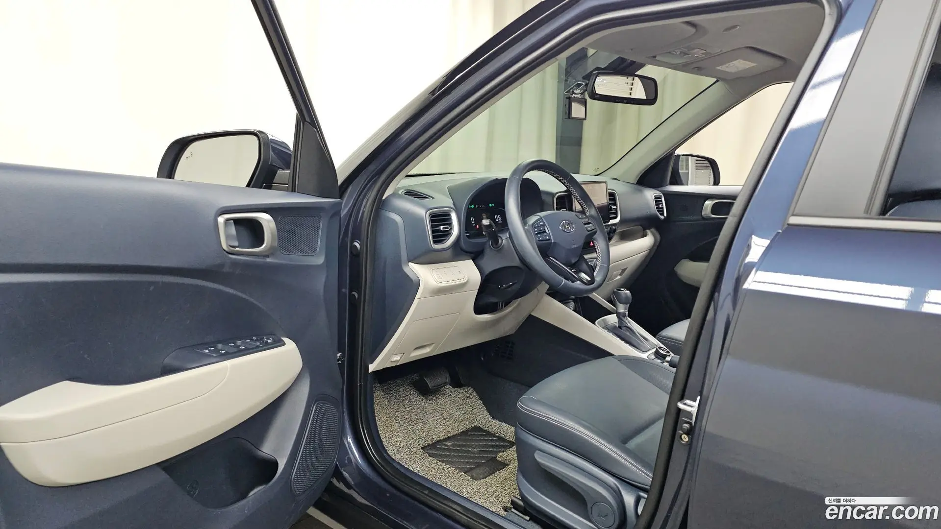 Hyundai Venue 1,6 Premium 2022