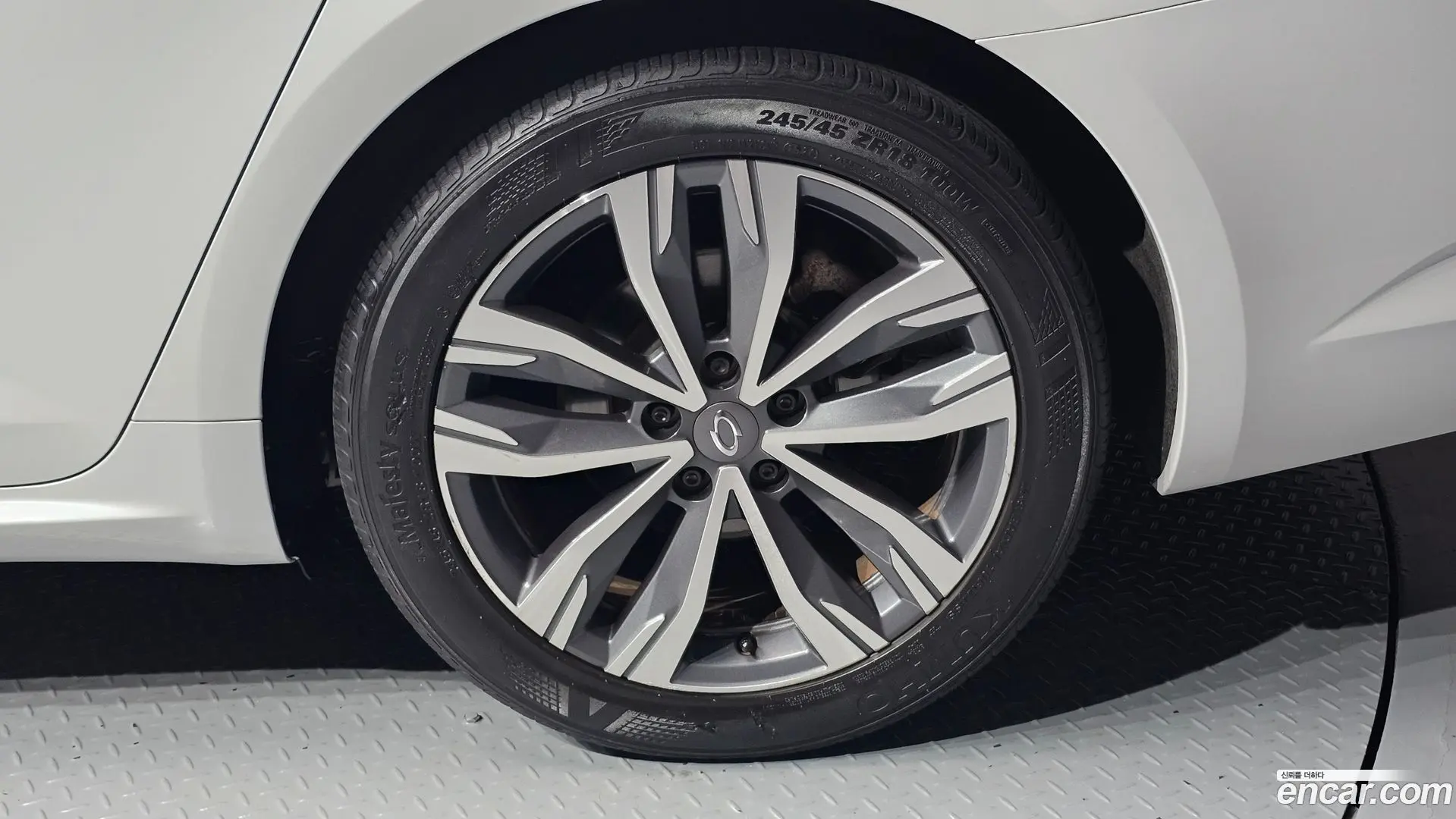 Renault Korea SM6 1.8 TCe LE 2020