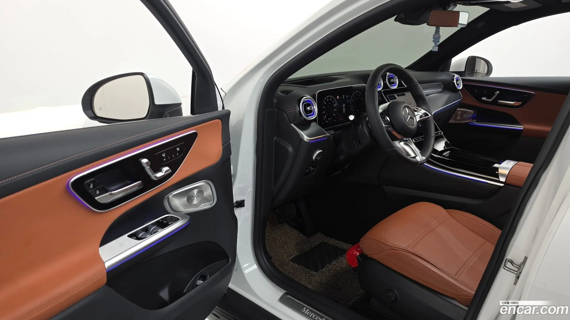 Mercedes-Benz GLC-Class GLC300 4MATIC Avnatgarde Coupe