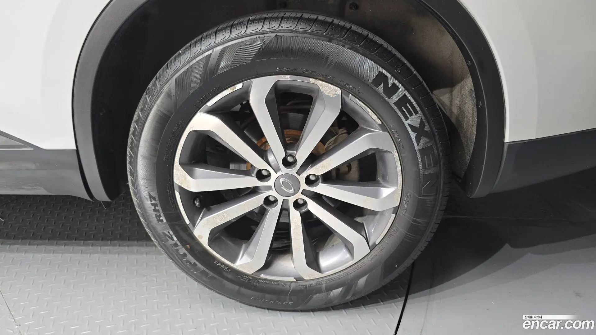 Renault Korea QM6 2.0 LPe RE 2WD