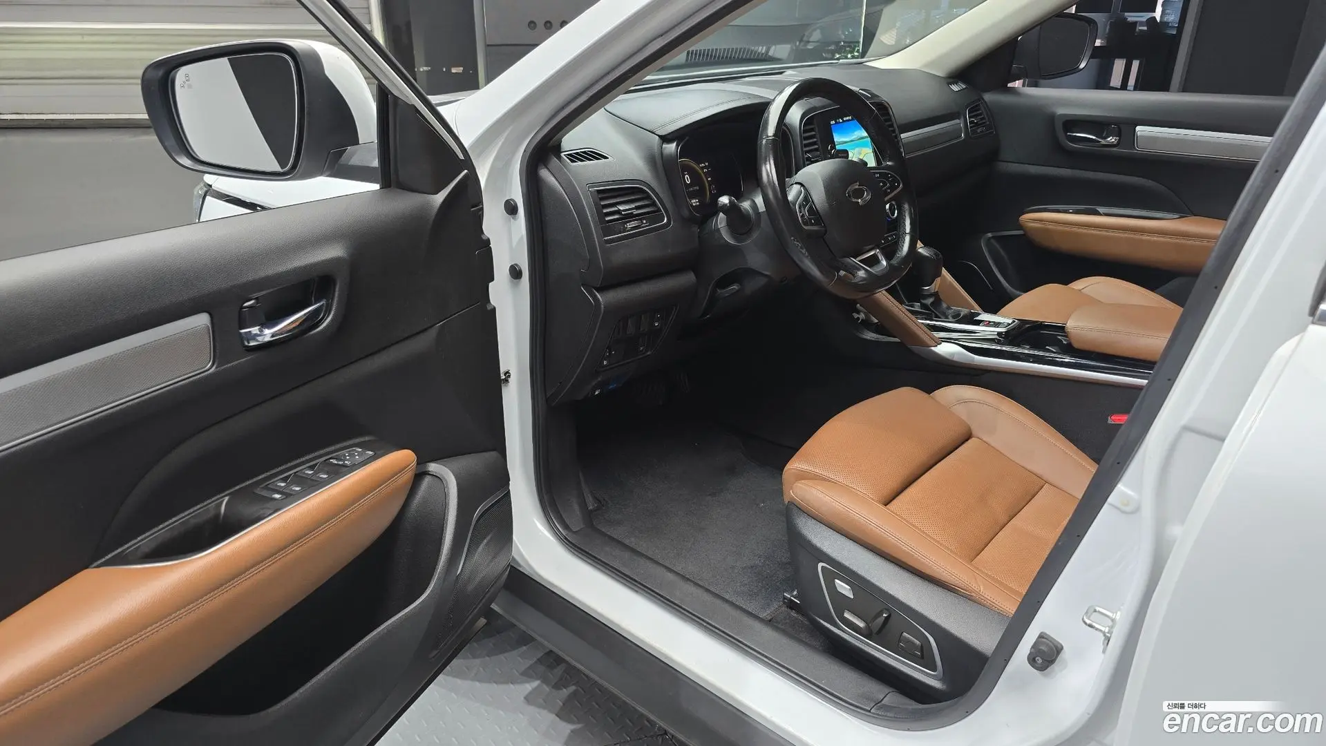 Renault Korea QM6 2.0 LPe RE 2WD