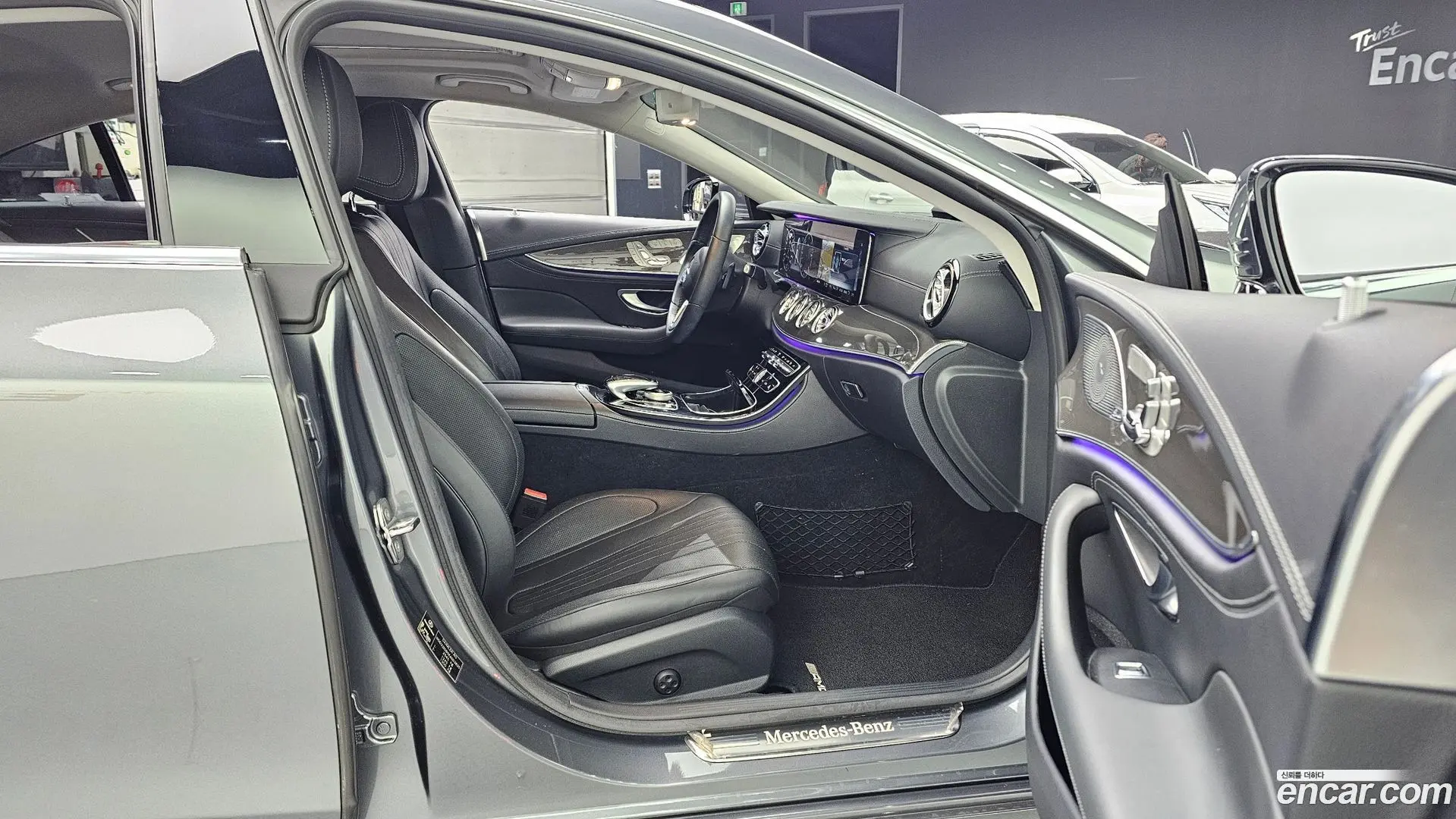 Mercedes-Benz CLS-Class CLS400d 4MATIC AMG Line 2018