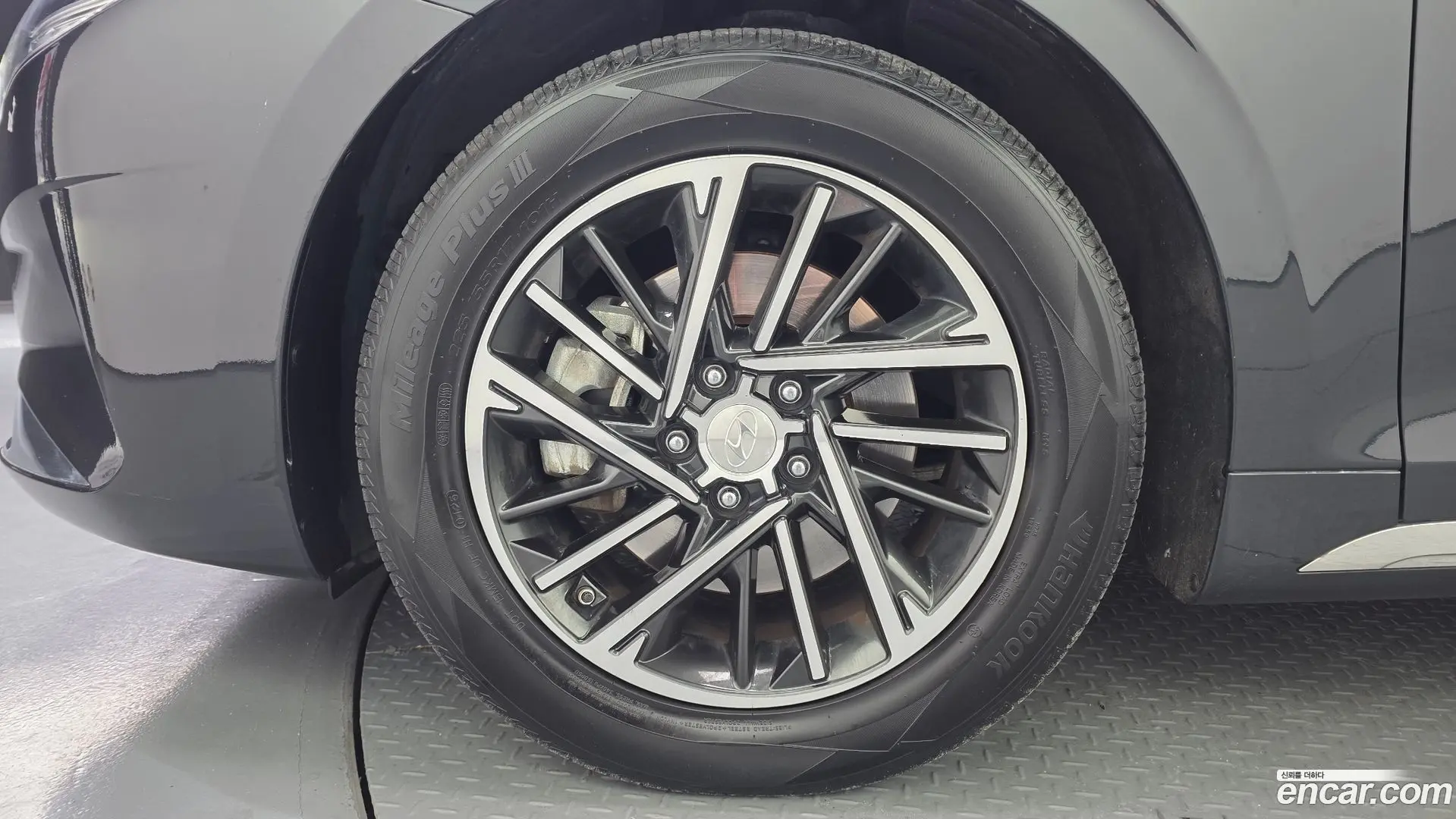 Hyundai Grandeur 3.0 LPi Rent Car