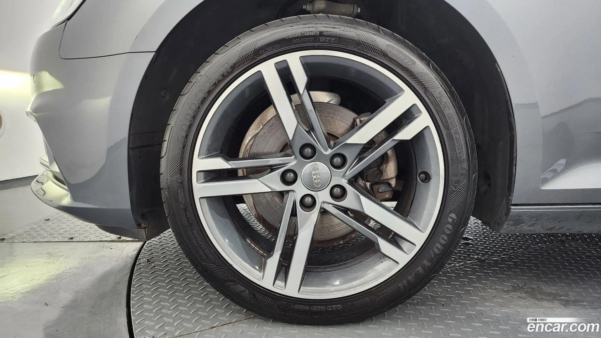 Audi A4 40 TFSI Premium