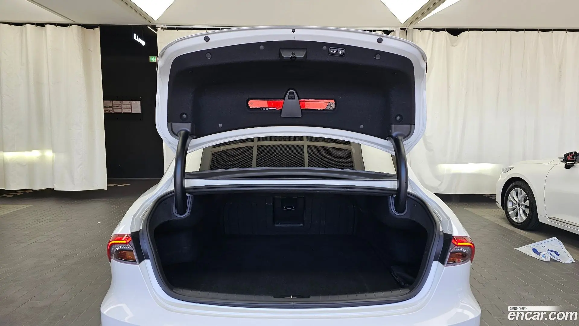 Hyundai Grandeur 3.0 LPi