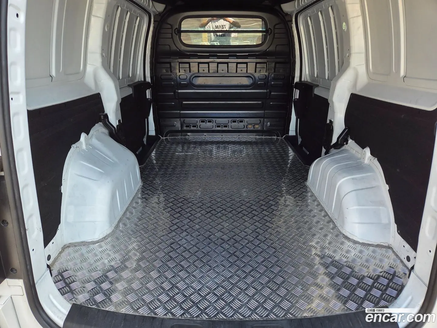 Hyundai Staria Cargo 3-Seater