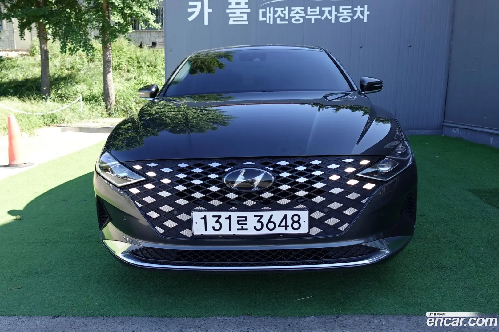 Hyundai Grandeur 3.0 LPi Rent Car