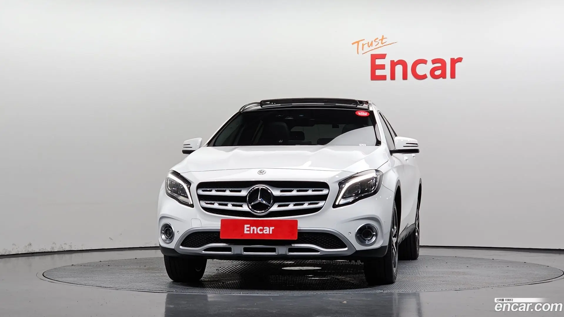 Mercedes-Benz GLA-Class GLA220 Premium 2017