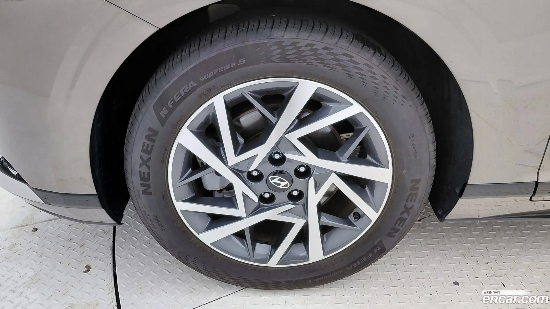 Hyundai Grandeur 2,5 Gasoline 2WD