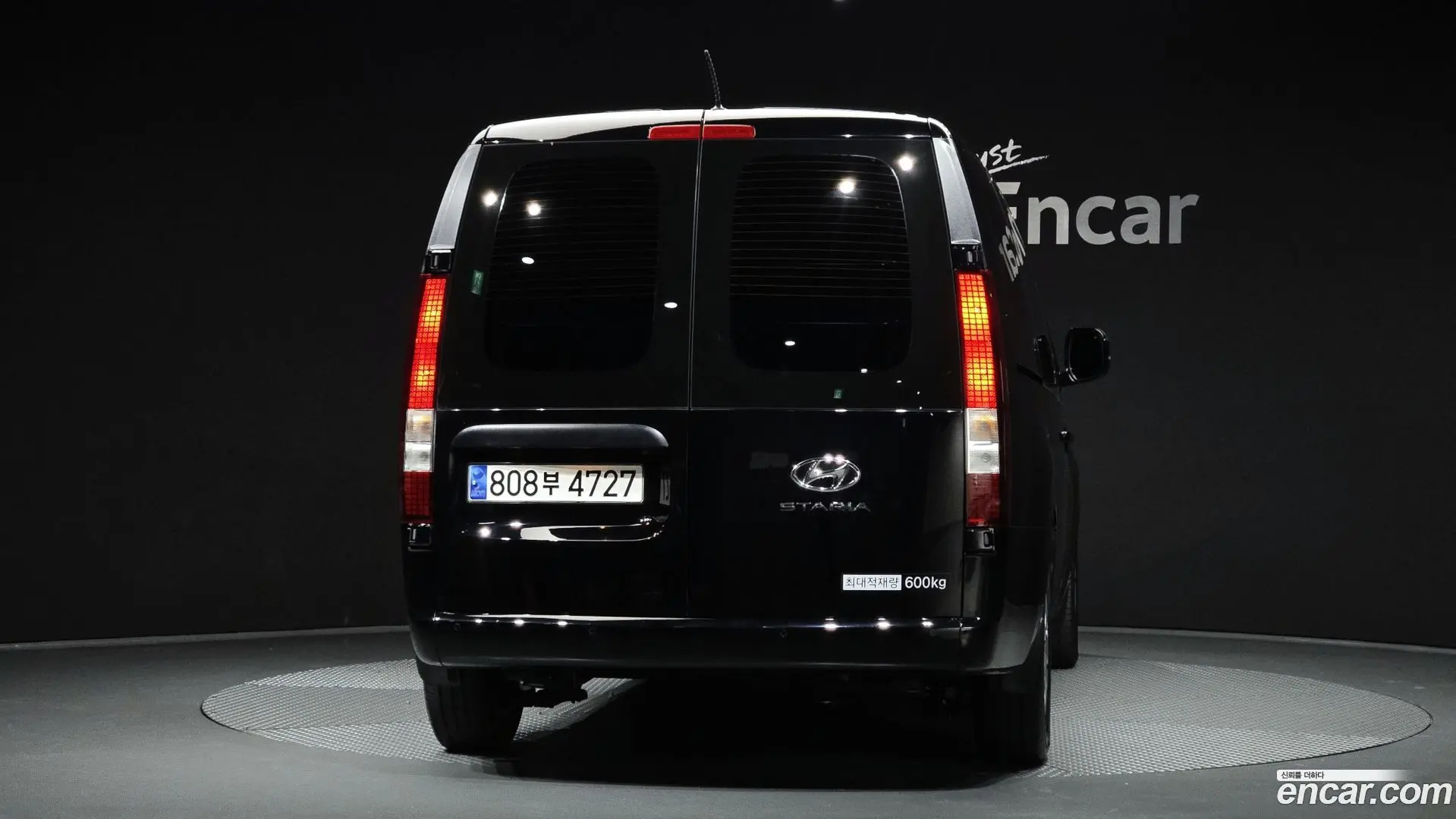 Hyundai Staria Cargo 5-Seater 2022