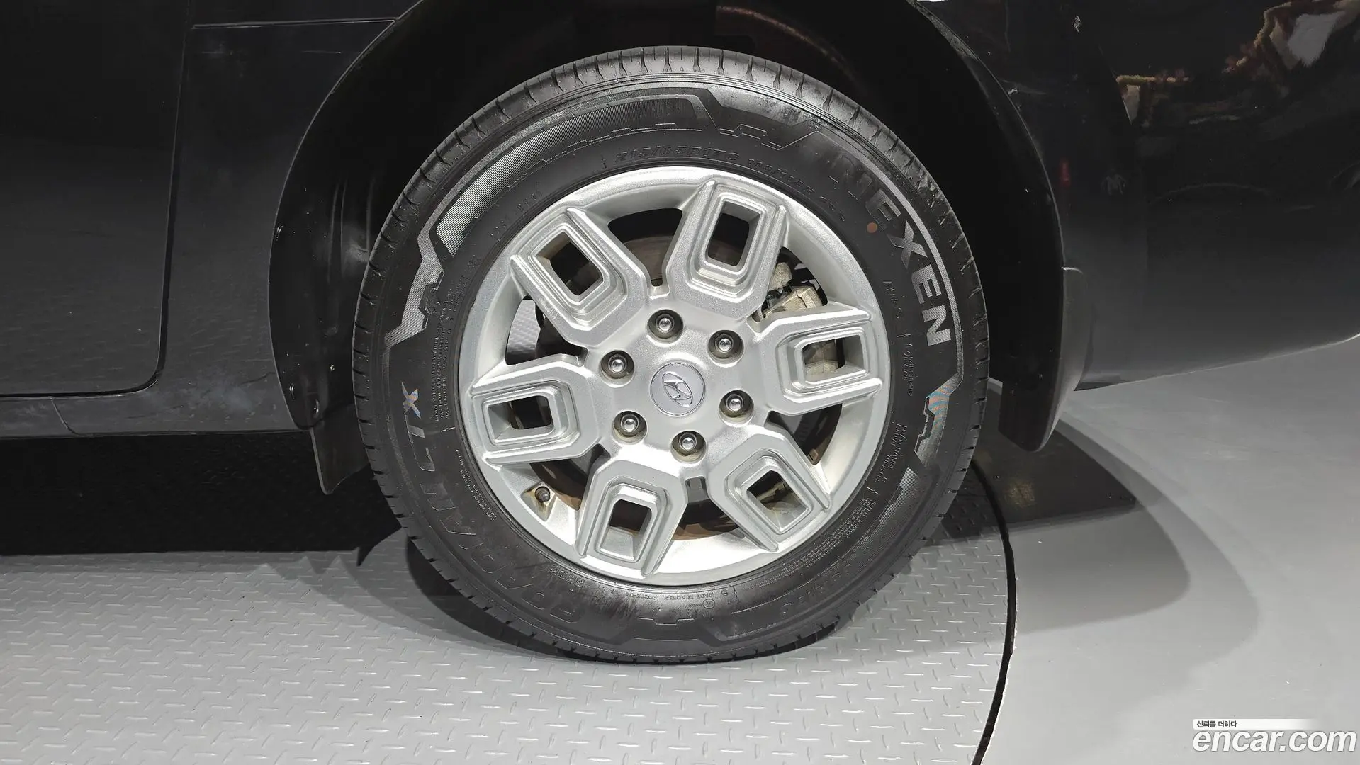 Hyundai Staria Cargo 5-Seater 2022