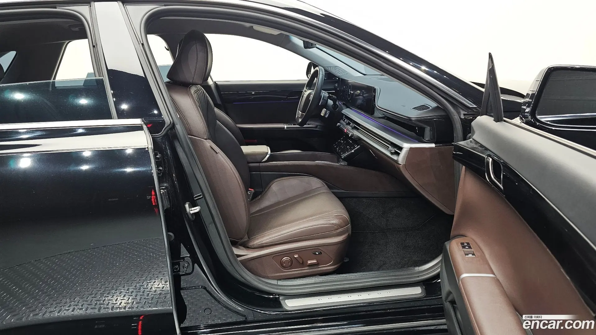 Hyundai Grandeur 2,5 Gasoline 2WD