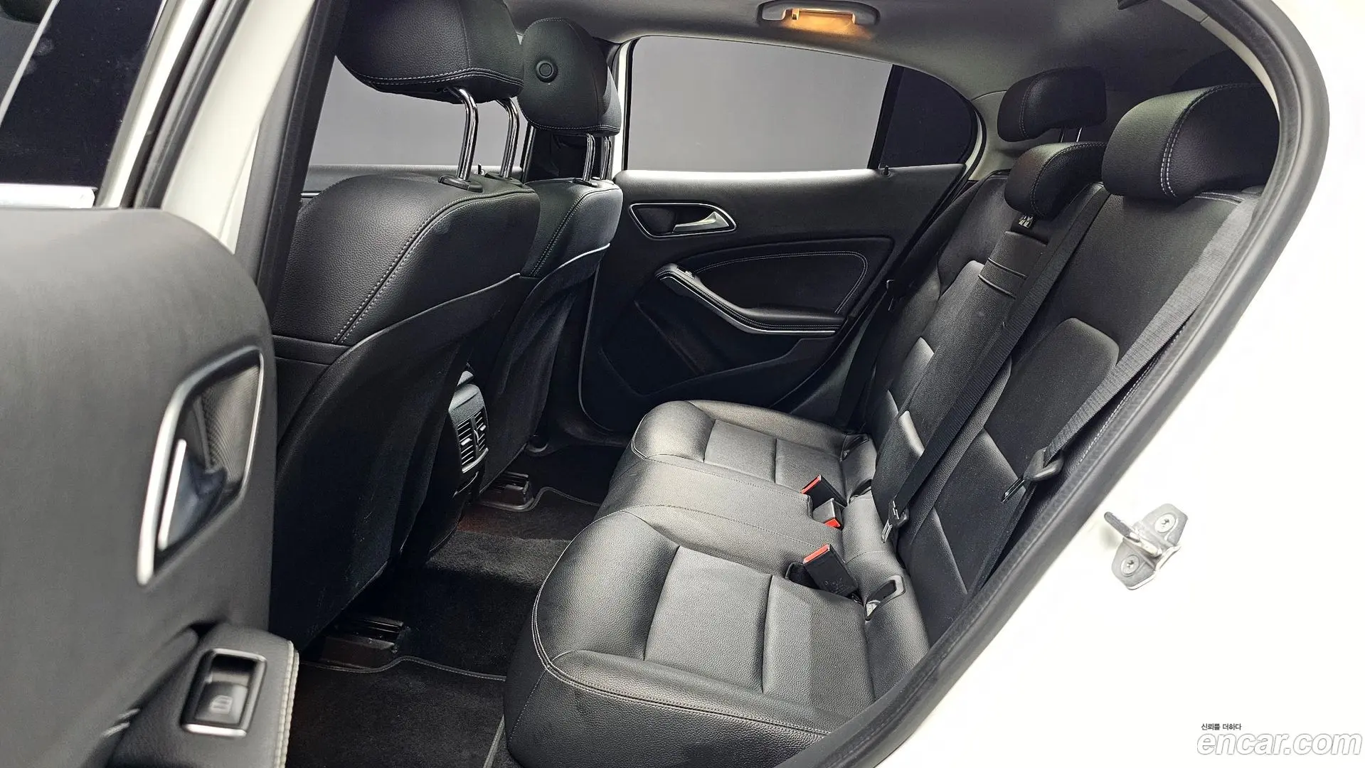 Mercedes-Benz GLA-Class GLA250 4MATIC 2020