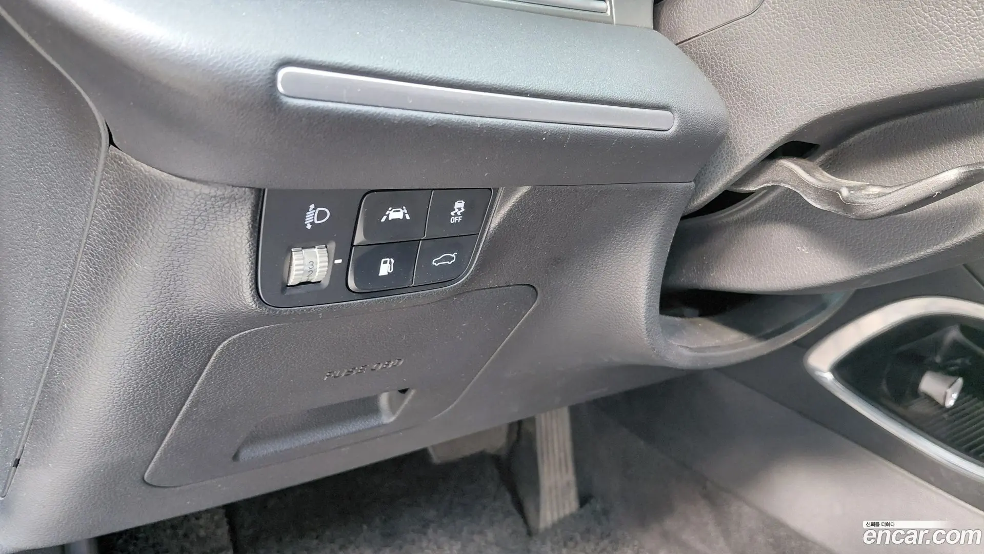 Hyundai Grandeur 3.0 LPi Rent Car