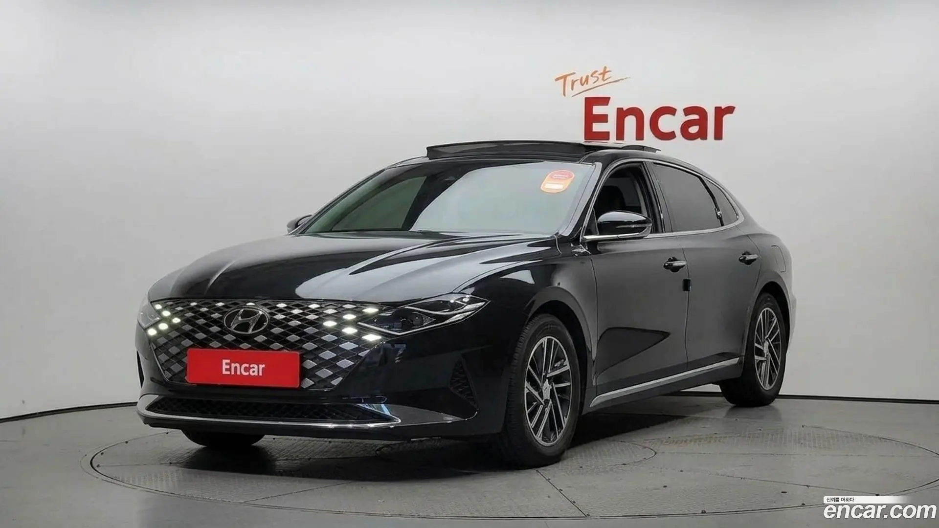 Hyundai Grandeur 3.0 LPi Rent Car