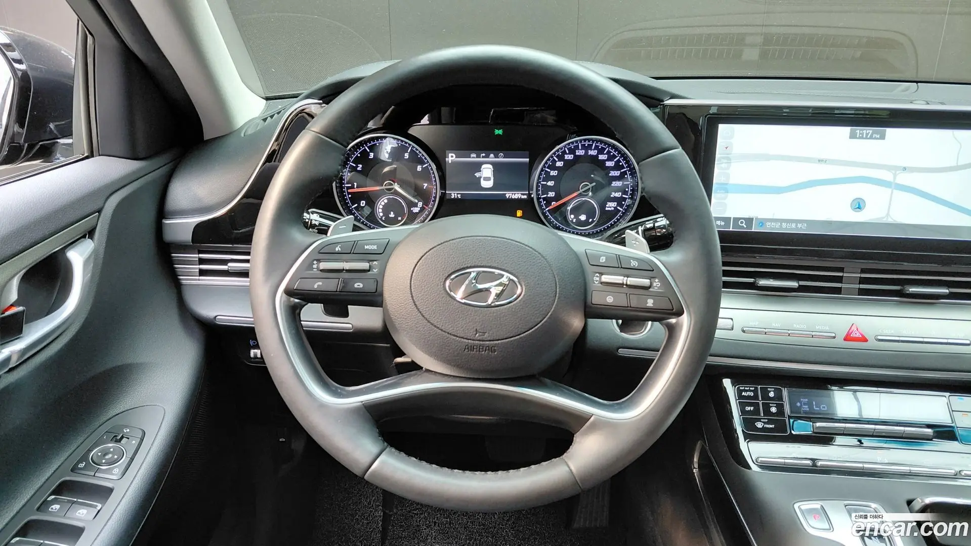 Hyundai Grandeur 3.0 LPi Rent Car