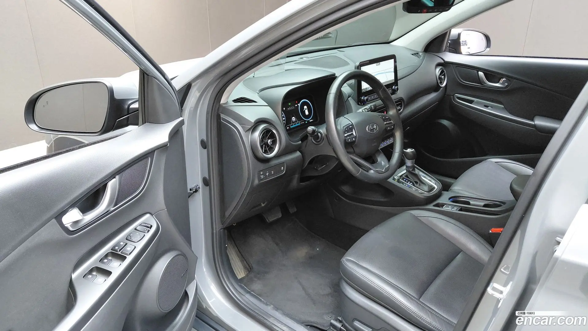 Hyundai Kona Gasoline 1.6 Turbo 2WD 2023