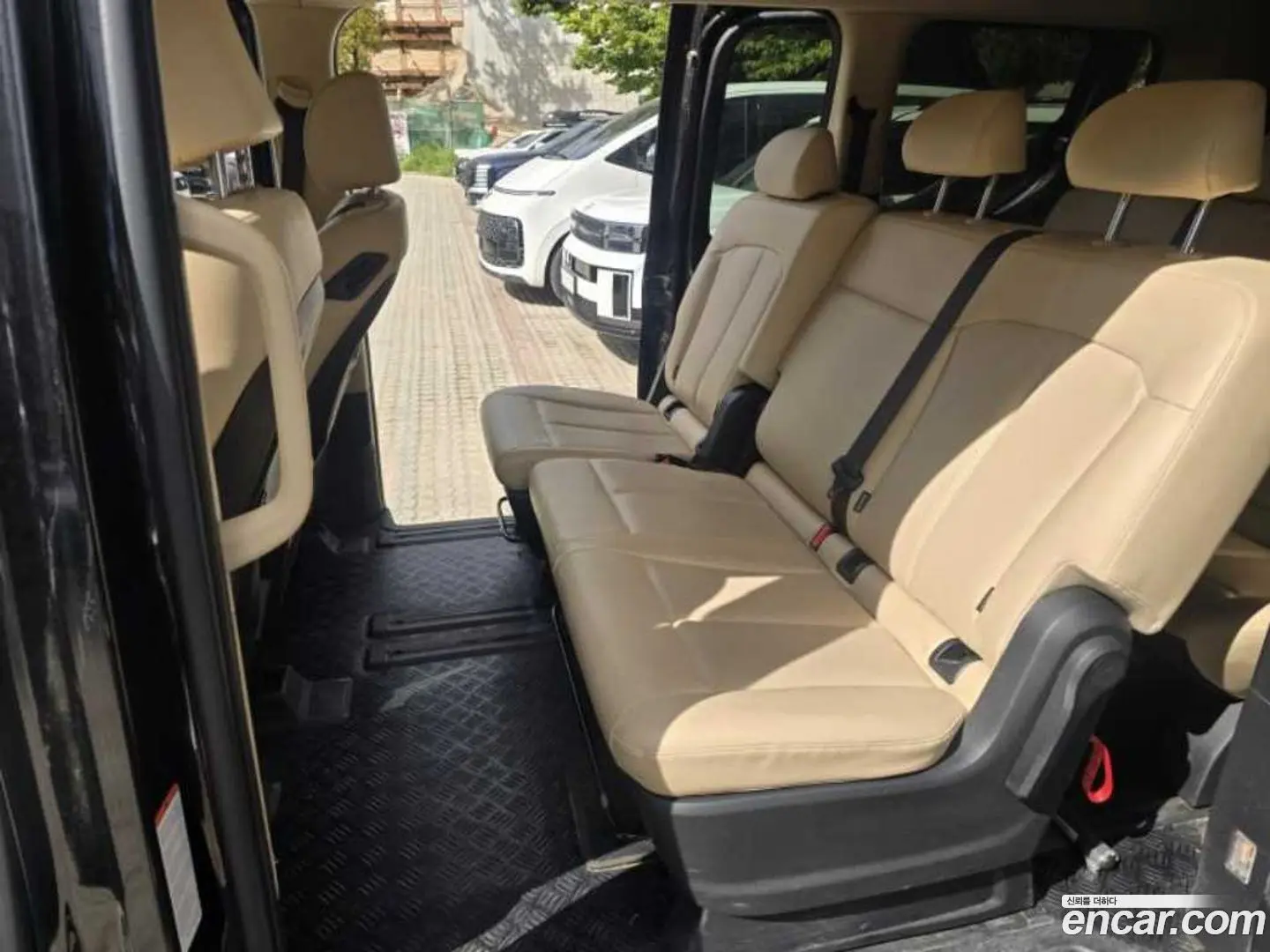 Hyundai Staria Tourer 9-Seater 2021