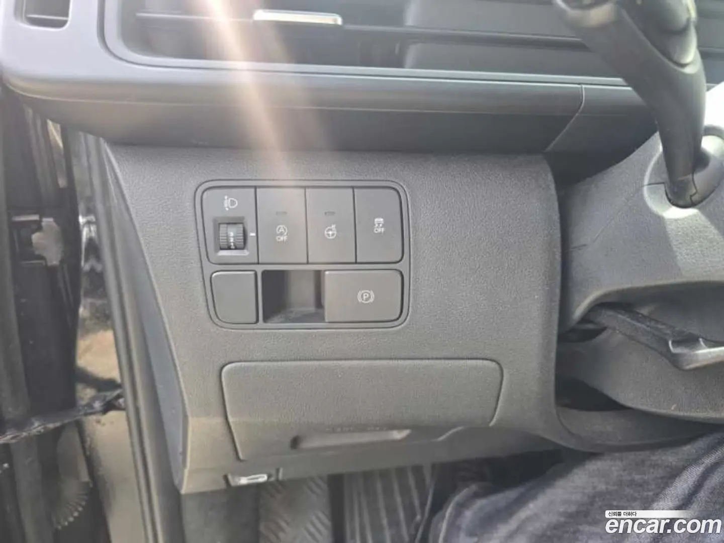 Hyundai Staria Tourer 9-Seater 2021