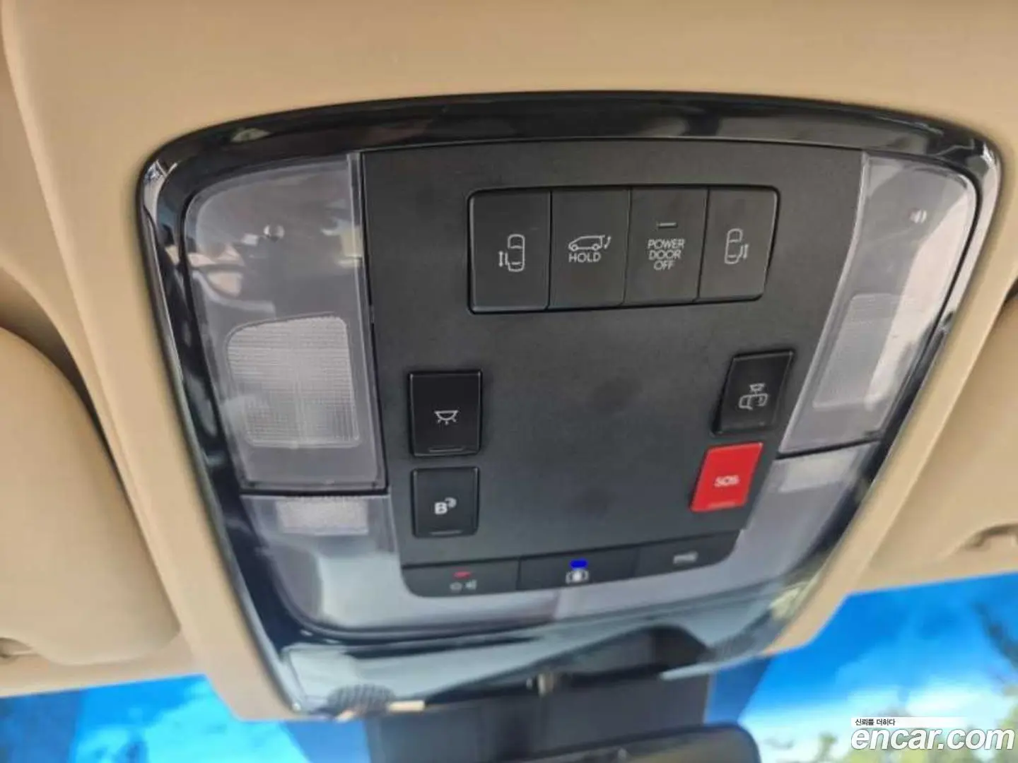 Hyundai Staria Tourer 9-Seater 2021