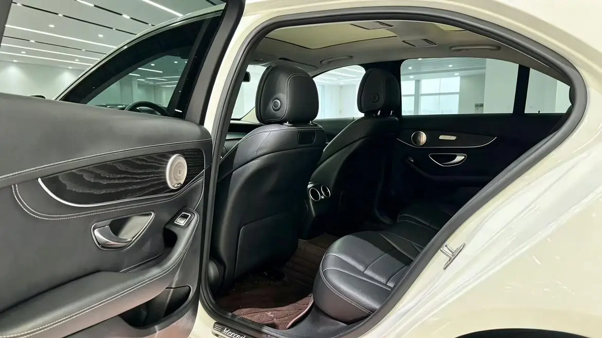 Mercedes-Benz C Class 2018 C 200 L Sport