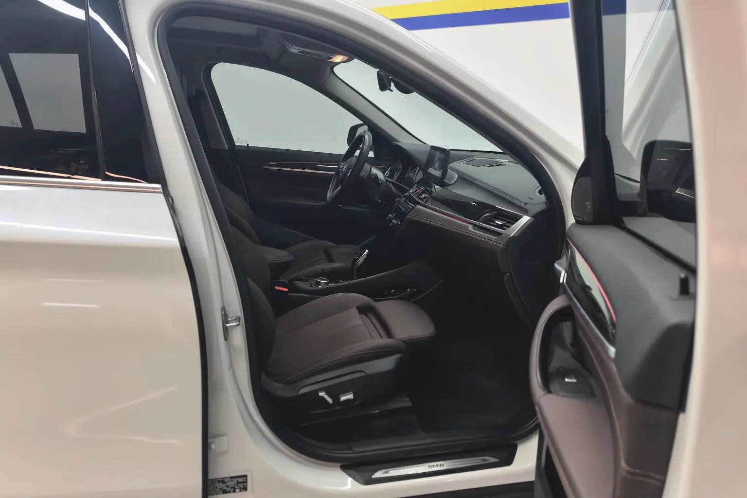 BMW X1 2022 xDrive25Li Premium Plus