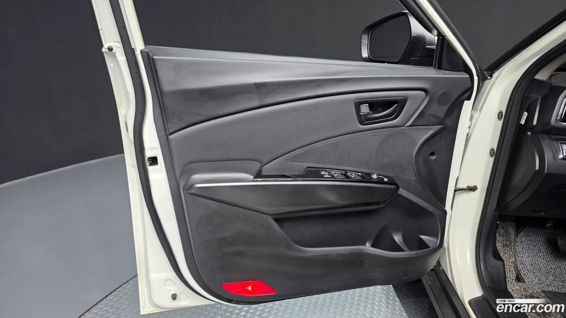 KG Mobility TIBOLI Gasoline 1.5 2WD 2019