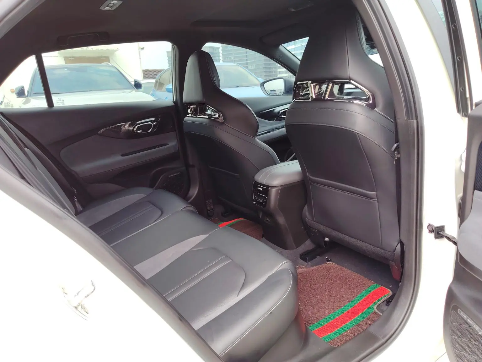 GAC Trumpchi Empow 2023 400T Auto R Pro