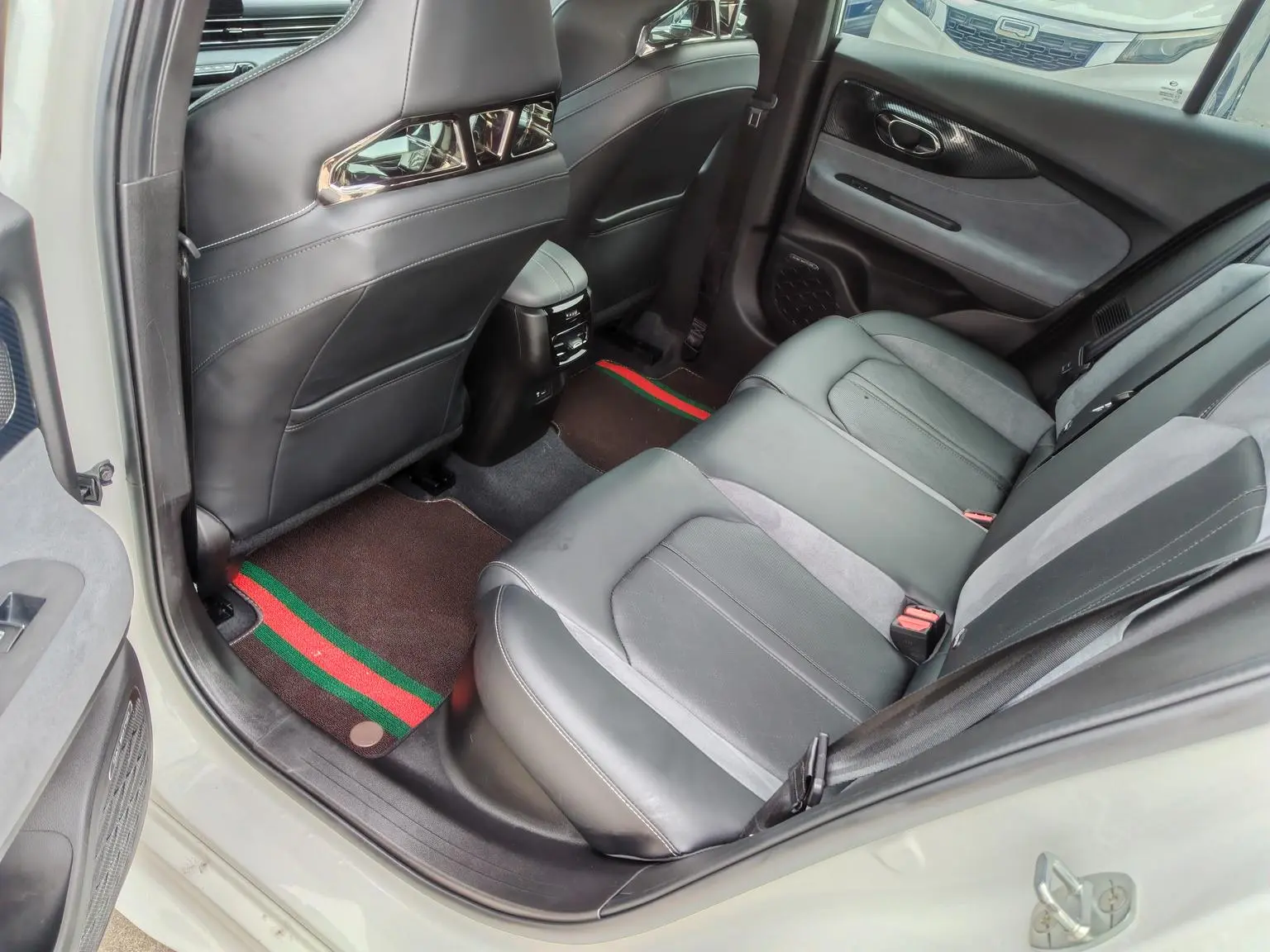 GAC Trumpchi Empow 2023 400T Auto R Pro