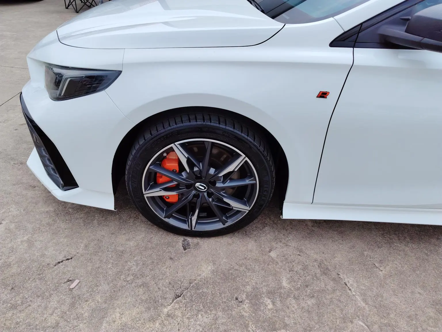 GAC Trumpchi Empow 2023 400T Auto R Pro